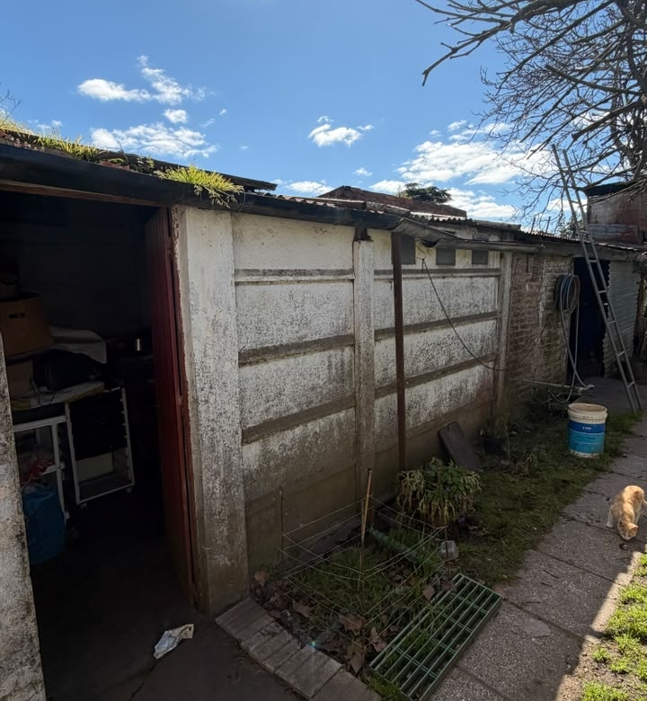 Casa en Venta en Av Del Valle e/ Maipu y Chacabuco