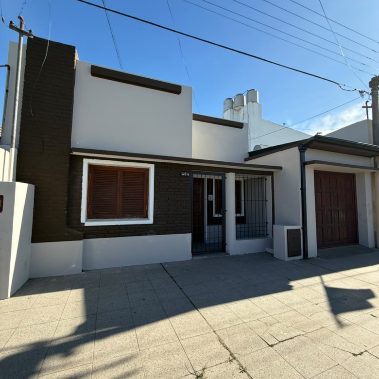 Casa en Venta en Calle 24 e/ 9 y 11