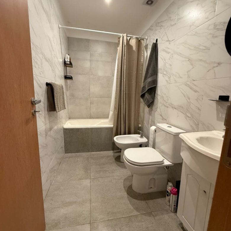 Departamento 2 Ambientes en Venta en Calle 23 e/ 20 y 22