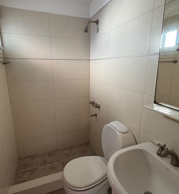 Casa Interna en Venta en Calle 15 e/ Calle 18 y Av Chaves