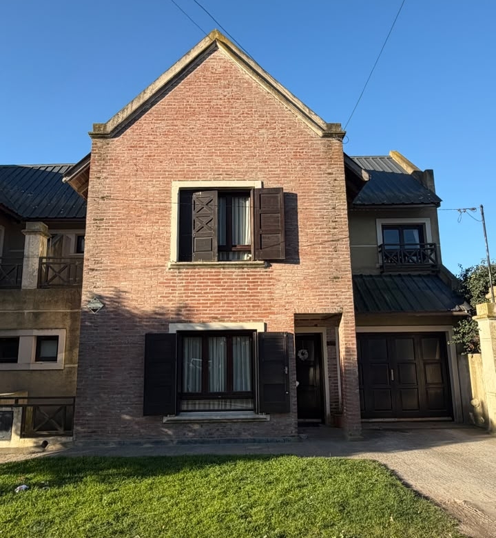 Duplex en Venta en Calle 41 e/ 32 y 34