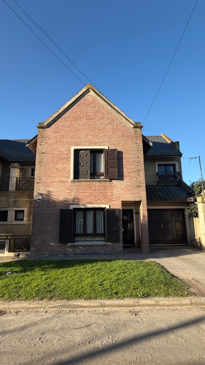 Duplex en Venta en Calle 41 e/ 32 y 34