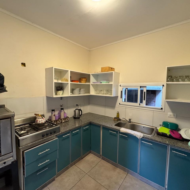Salon de Fiestas + Local en Venta en Calle 29 e/ 20 y 22