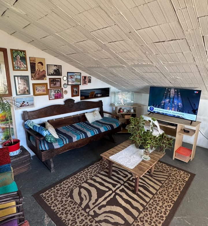 Casa c/ Depto en Venta en Av Favaloro e/ calles 38 y 40