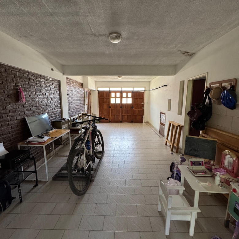 Casa en Venta en Calle 4 e/ 11 y 13