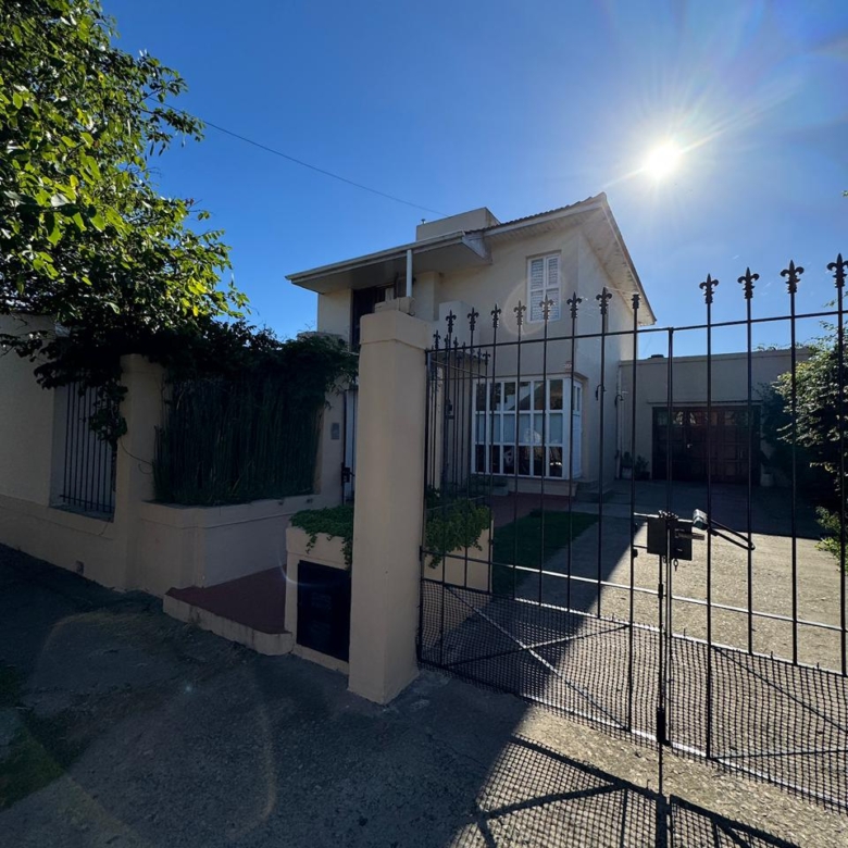Casa en Venta en Calle 16 e/ 5 y 7