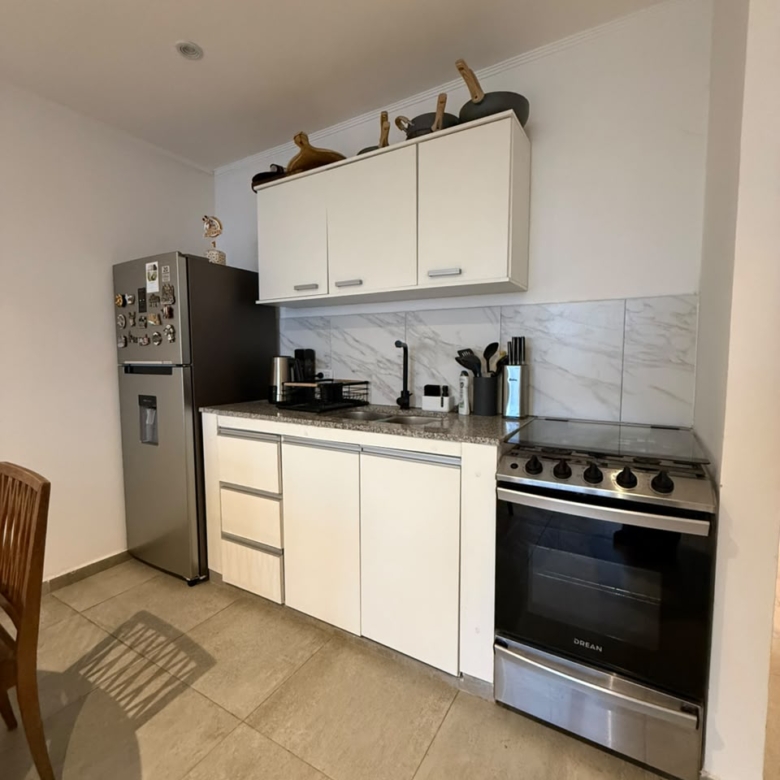 Departamento 2 Ambientes en Venta en Calle 23 e/ 20 y 22