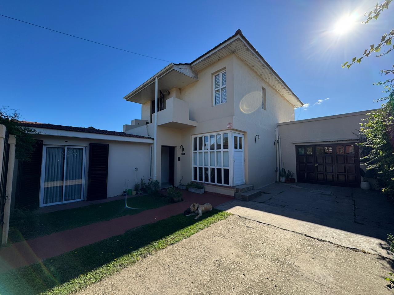 4a01c2aa-fb81-4fff-85a0-60ba0a6d65c8 Casa en Venta en Calle 16 e/ 5 y 7