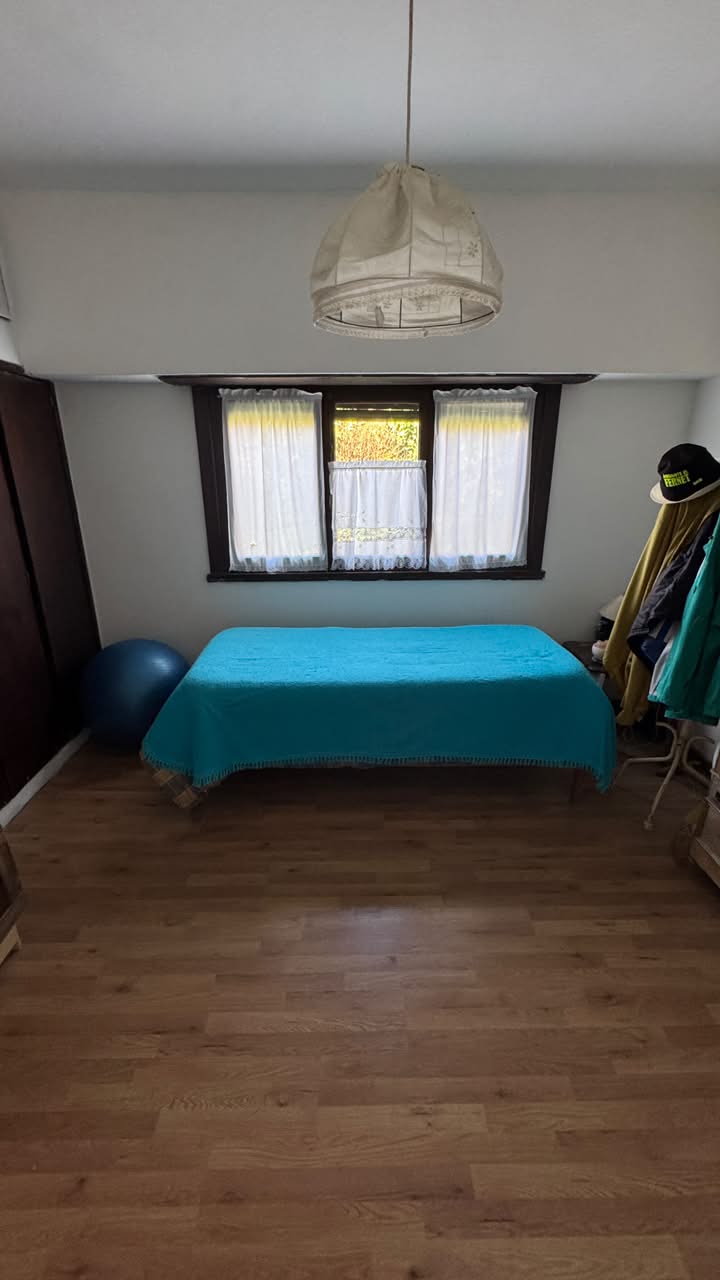 Casa c/ Depto en Venta en Av Favaloro e/ calles 38 y 40
