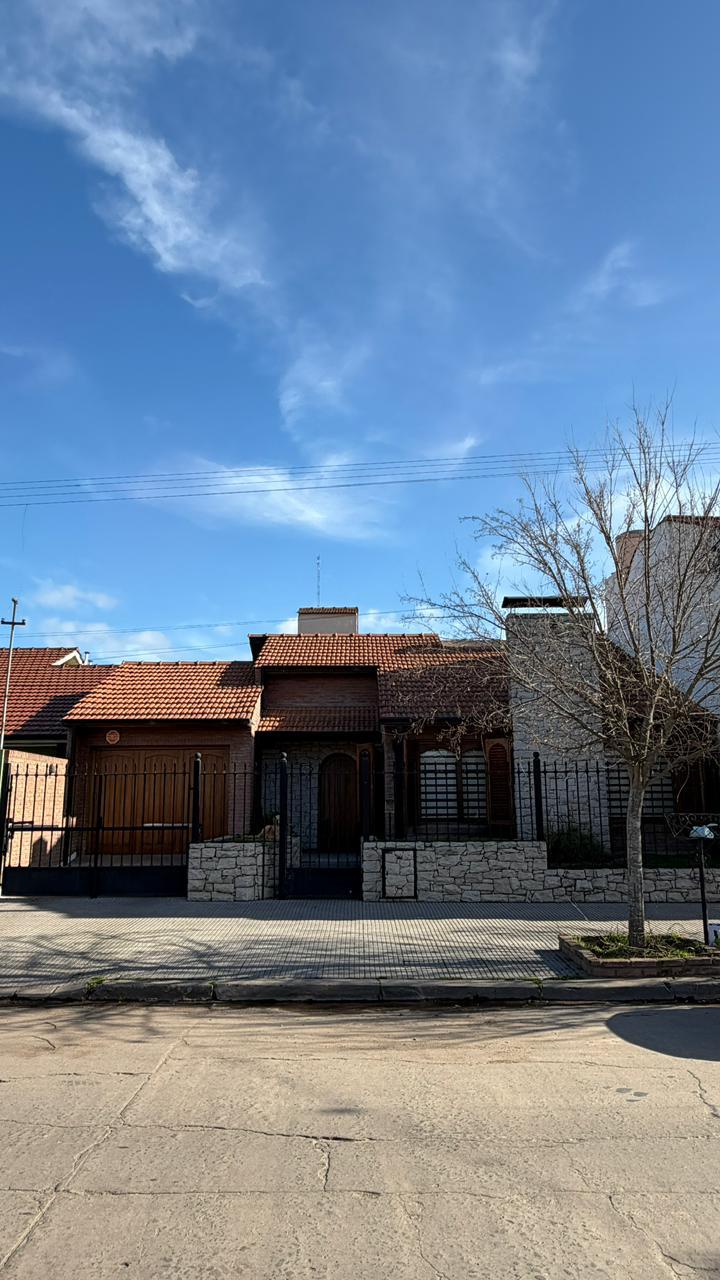 Casa en Venta en Calle 17 e/ 28 y 30
