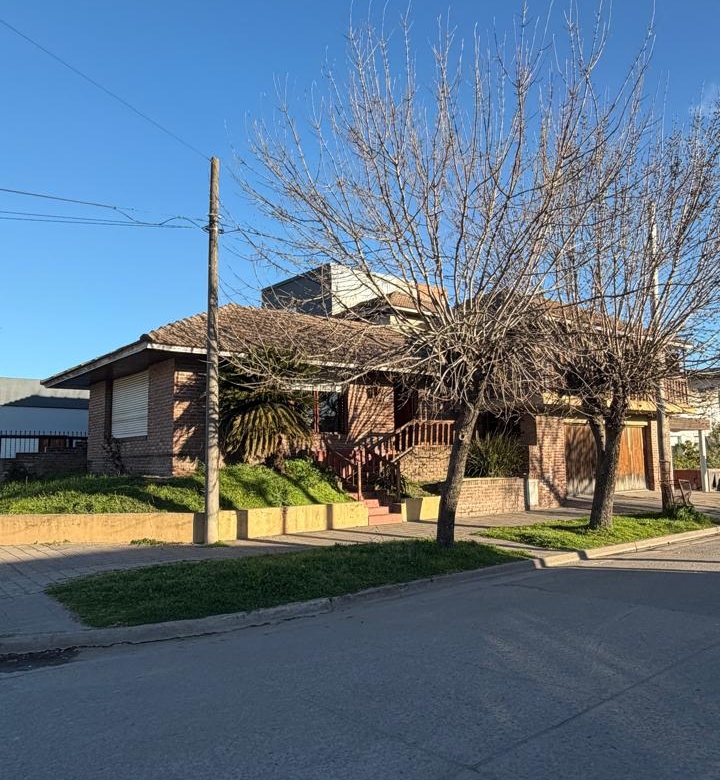 Casa en Venta en Calle 15 esq 4