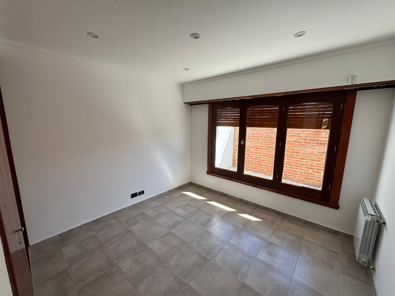 667f74a2-38f4-4aa5-8c91-0a2df74eca83