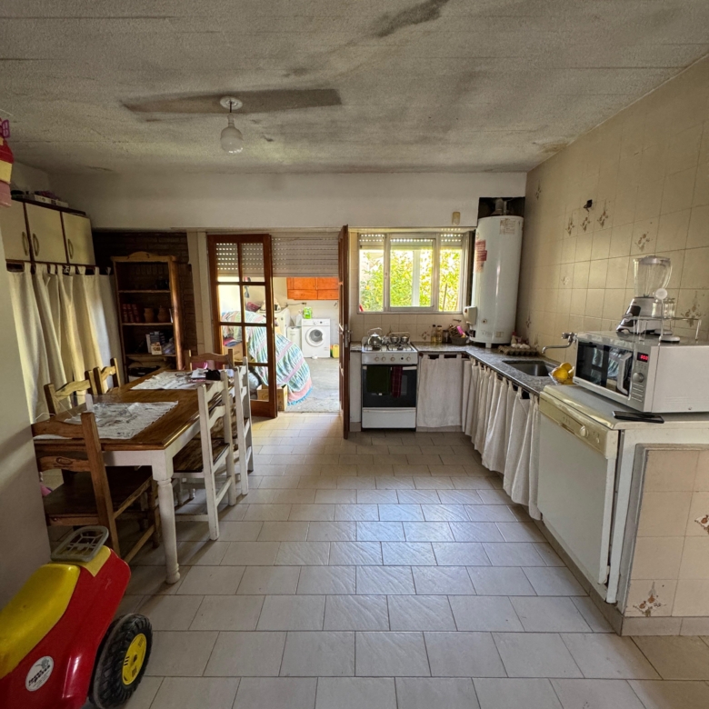 Casa en Venta en Calle 4 e/ 11 y 13