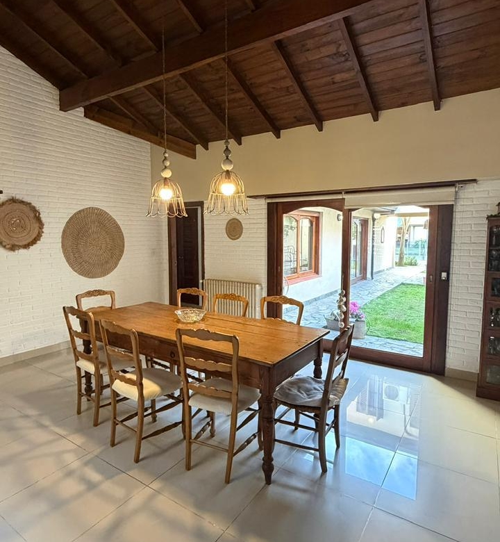 Casa en Venta en Calle 17 e/ 28 y 30