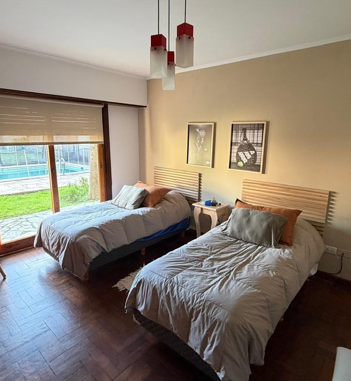 Casa en Venta en Calle 17 e/ 28 y 30