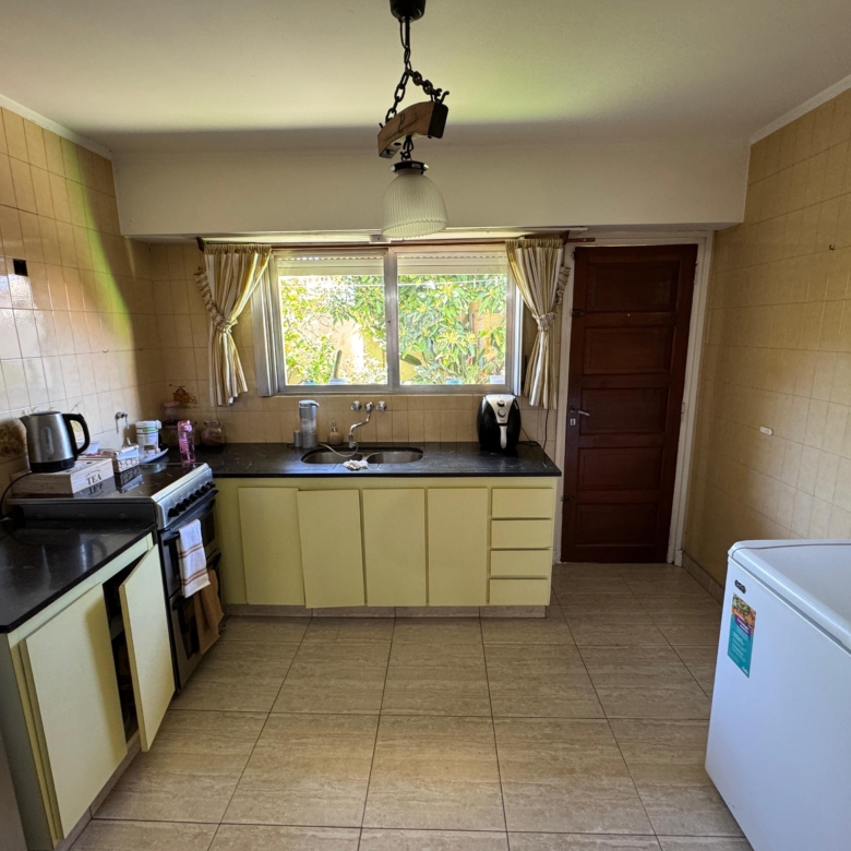 Casa en Venta en Calle 4 e/ 11 y 13