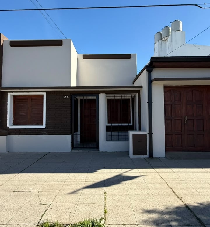 Casa en Venta en Calle 24 e/ 9 y 11