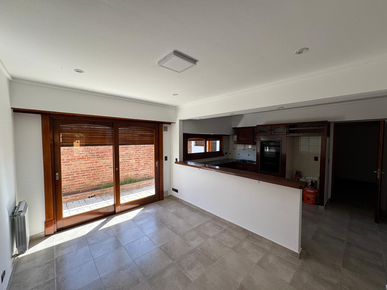 99f9c099-3aca-4df9-9649-077a2f9d0ed8