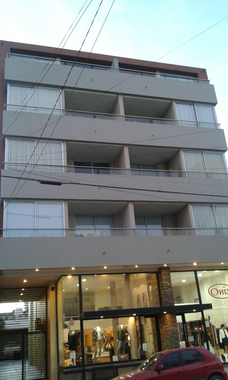 Departamento Calle 20 Entre 17 y 19 – 3