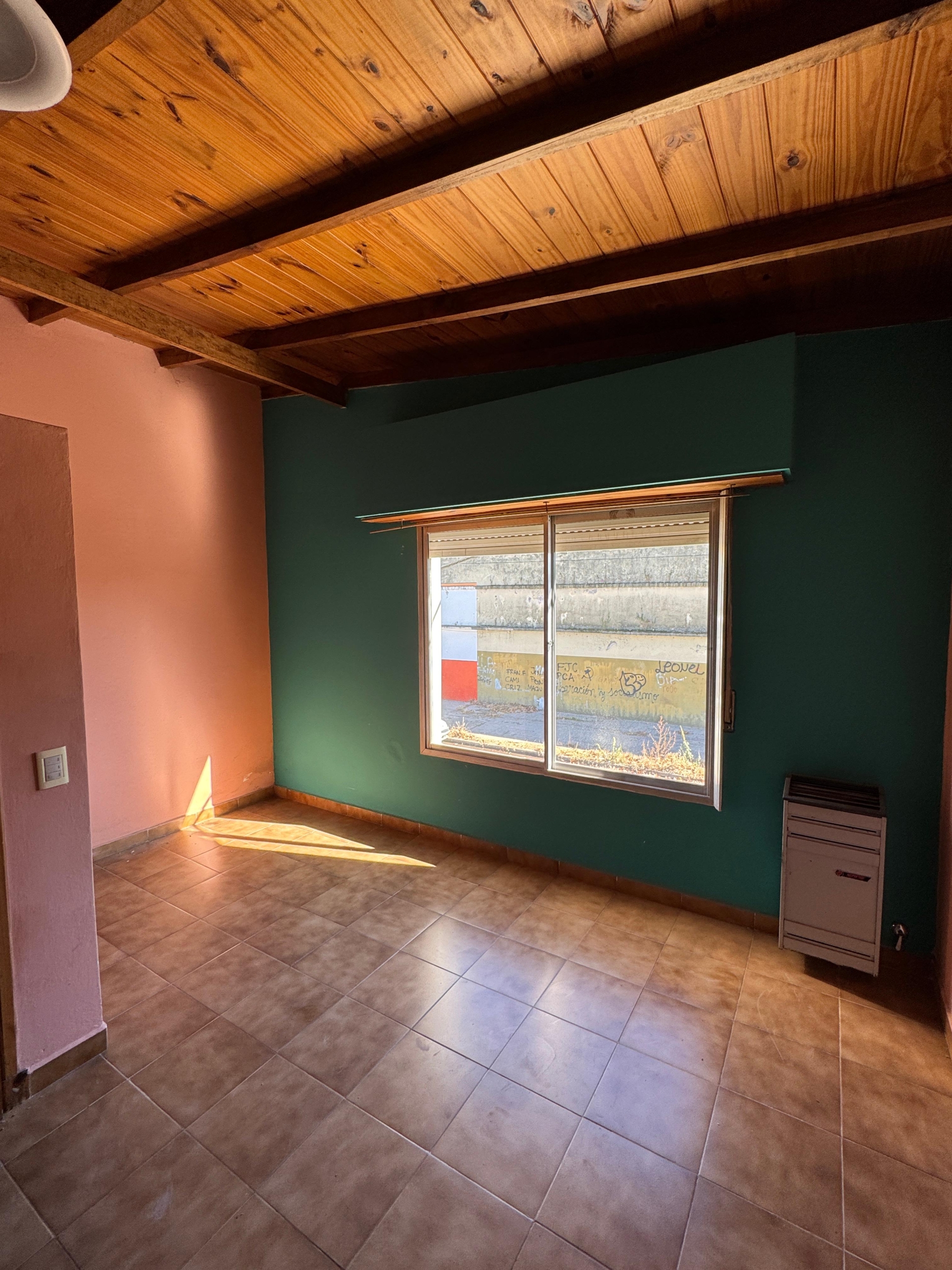 Imagen de WhatsApp 2025-04-30 a las 11.43.00_f9df5ca9