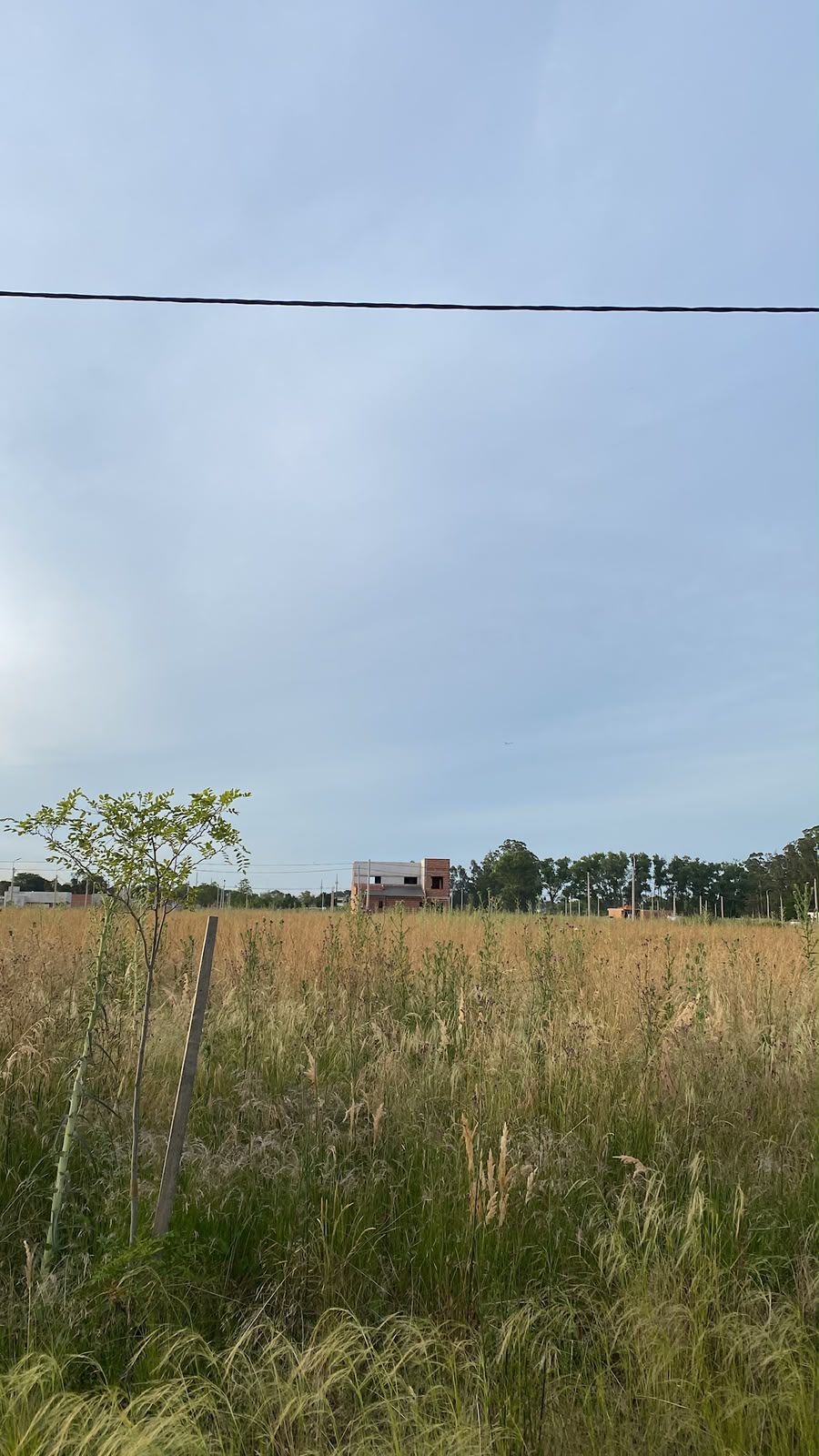 Terreno en Venta en Barrio “Las Acacias” – calle 54 e/ 15 y 13