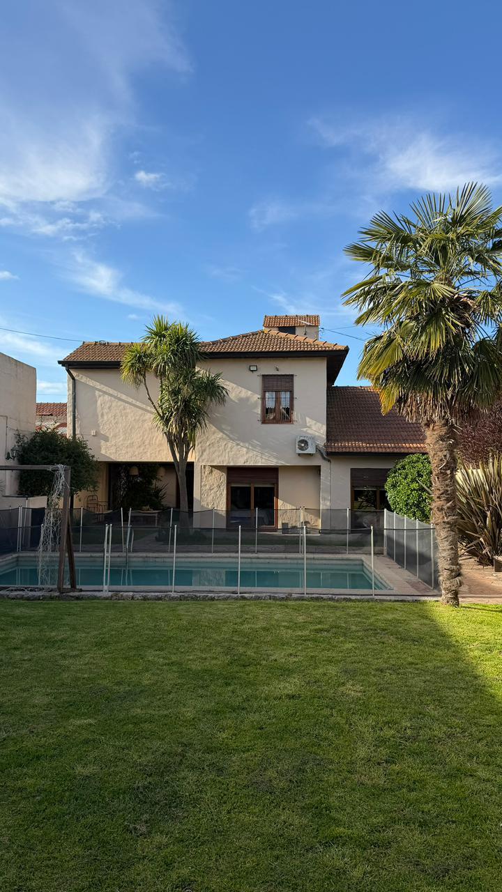 Casa en Venta en Calle 17 e/ 28 y 30