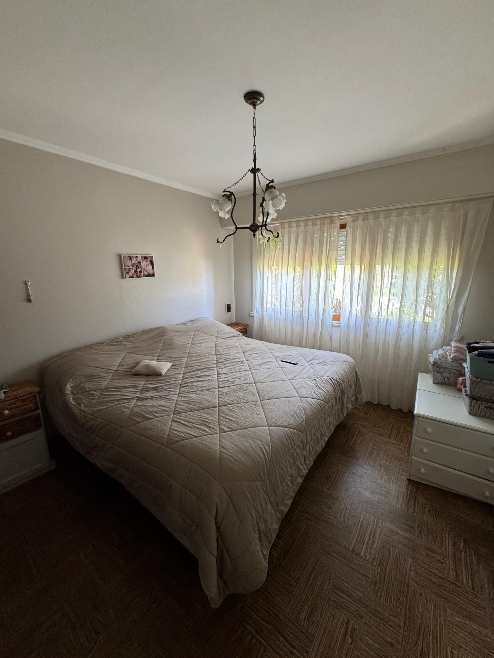 b8ef7f5f-5dbb-4e71-89f4-3d81a16ccd61 Casa en Venta en Calle 4 e/ 11 y 13