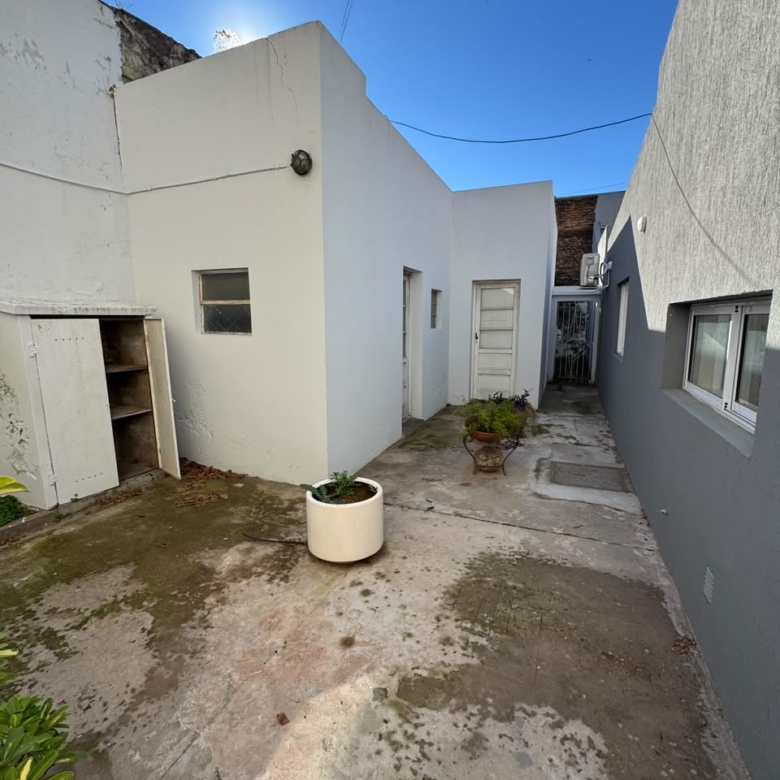 Casa Interna en Venta en Calle 15 e/ Calle 18 y Av Chaves