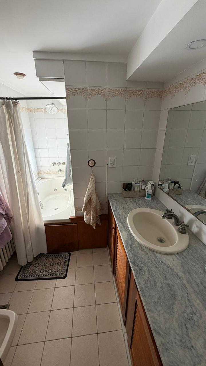 Casa en Venta en Calle 17 e/ 28 y 30