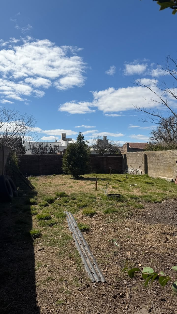 Casa en Venta en Av Del Valle e/ Maipu y Chacabuco