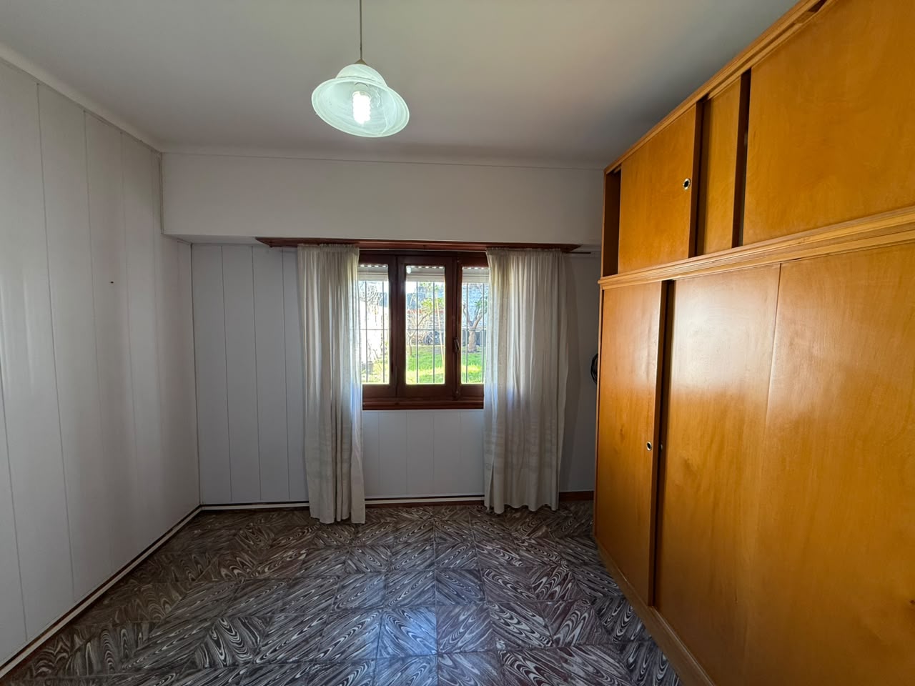 Casa en Venta en Calle 24 e/ 9 y 11