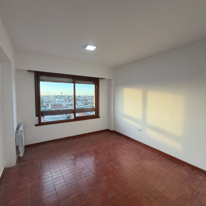 Departamento 2 Amb en Venta en Calle 16 e/ 13 y 15