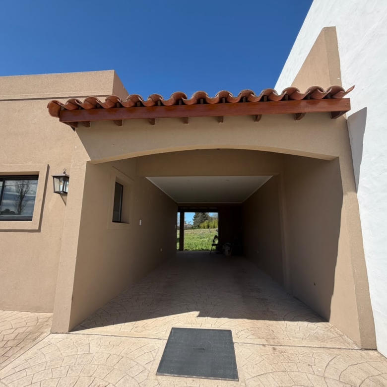 Casa en Etapa Final de Construccion en Venta